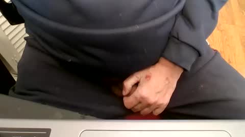 Snapshot of bearacuda555 chatting on January 28, 2025, 7:10 pm Bruno online show from January 28, 2025, 7:10 pm