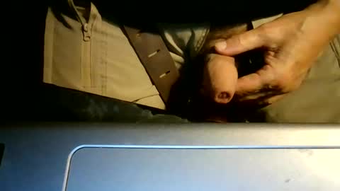 Snapshot of bearacuda555 chatting on November 2, 2025, 8:06 am Bruno online show from November 2, 2025, 8:06 am