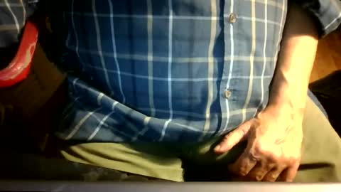 Snapshot of bearacuda555 chatting on December 20, 2025, 8:10 am Bruno online show from December 20, 2025, 8:10 am