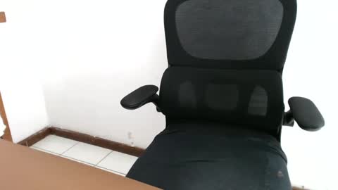 Beard Guy online show from March 7, 2025, 5:06 pm