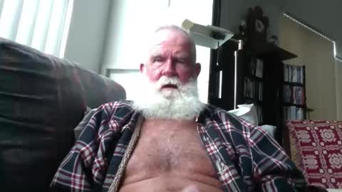 beardbushy online show from May 24, 2026, 3:39 pm