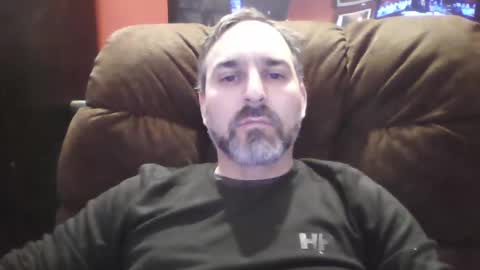 Snapshot of beardedambition chatting on January 10, 2025, 7:00 pm beardedambition online show from January 10, 2025, 7:00 pm