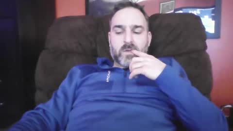 Snapshot of beardedambition chatting on January 28, 2025, 10:34 pm beardedambition online show from January 28, 2025, 10:34 pm