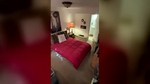 bearmeat4you online show from April 15, 2026, 5:20 pm