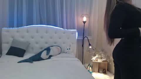 beataangel online show from February 1, 2025, 7:15 am