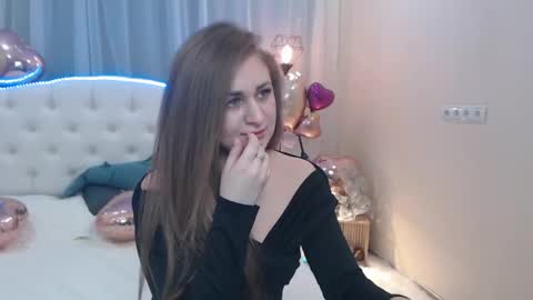 beataangel online show from February 19, 2025, 4:44 pm