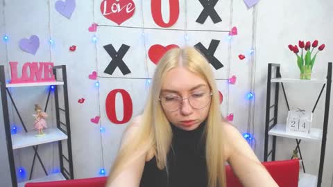 BeatriceFlyy online show from February 24, 2025, 12:16 pm