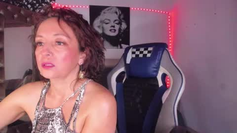 Chanel online show from October 14, 2025, 5:47 pm