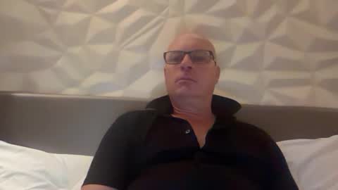 beatsboy87 online show from June 12, 2026, 5:45 pm