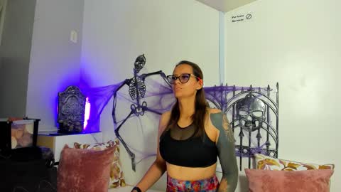 maria online show from October 20, 2025, 7:14 pm