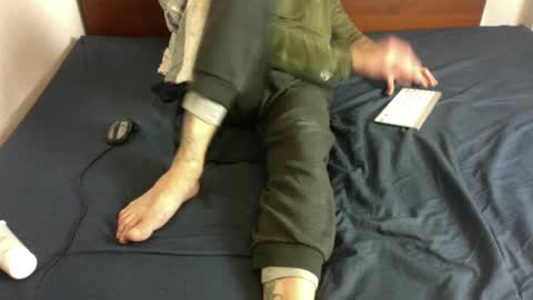 beautifulworld33 online show from November 21, 2025, 12:10 am