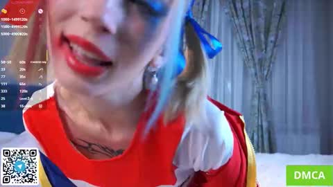 Polly  online show from October 28, 2025, 4:42 pm