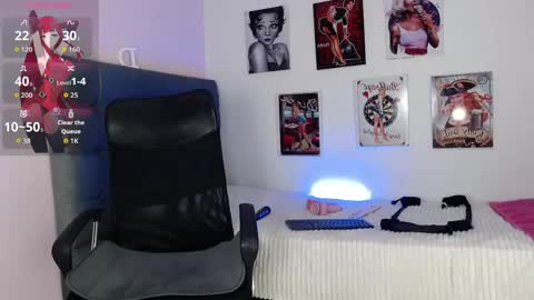 Snapshot of beauty_lana18 chatting on April 19, 2026, 10:56 pm lana online show from April 19, 2026, 10:56 pm