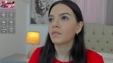 Ariana Reyes online show from September 15, 2025, 12:27 pm