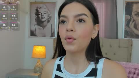 Ariana Reyes online show from March 21, 2026, 12:10 pm