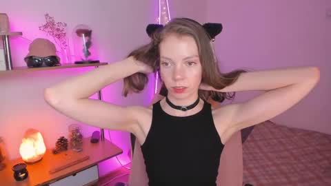 Snapshot of beautyeliise chatting on February 22, 2025, 2:08 pm Eliise online show from February 22, 2025, 2:08 pm