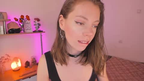 Snapshot of beautyeliise chatting on March 3, 2025, 9:00 am Eliise online show from March 3, 2025, 9:00 am