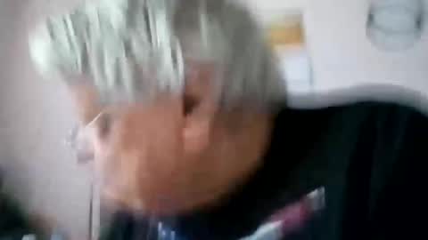 Snapshot of beautytomyeyes chatting on February 1, 2025, 12:58 pm beautytomyeyes online show from February 1, 2025, 12:58 pm