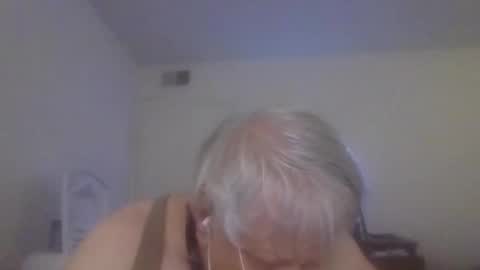 Snapshot of beautytomyeyes chatting on November 12, 2025, 2:34 am beautytomyeyes online show from November 12, 2025, 2:34 am