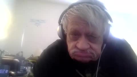 Snapshot of beautytomyeyes chatting on February 27, 2026, 6:19 pm beautytomyeyes online show from February 27, 2026, 6:19 pm