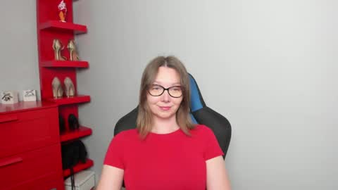 Zoe online show from May 20, 2026, 5:57 am