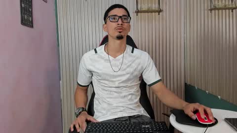 becker2_ online show from January 13, 2026, 3:17 pm