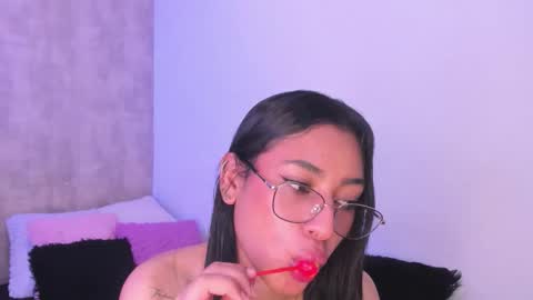 becky__g online show from October 16, 2025, 4:35 am