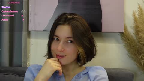 BeckyMartens come join me on    while im offline here  online show from February 26, 2025, 3:10 am