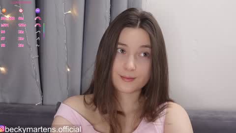 BeckyMartens come join me on    while im offline here  online show from February 3, 2026, 4:32 am