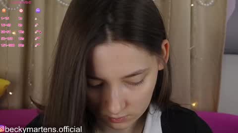 BeckyMartens come join me on    while im offline here  online show from May 27, 2026, 3:14 am