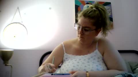 Snapshot of bedbandits chatting on September 29, 2025, 10:31 am Bedbandits69 online show from September 29, 2025, 10:31 am