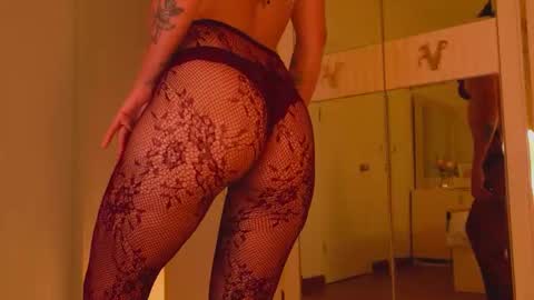 Violet online show from March 16, 2026, 11:58 am