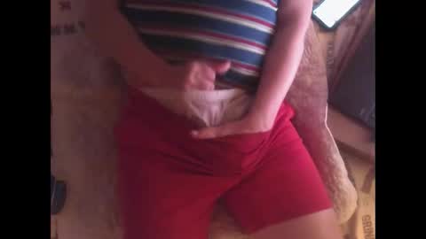 Snapshot of bedwetboy chatting on December 26, 2024, 1:32 pm Bedwetboys online show from December 26, 2024, 1:32 pm