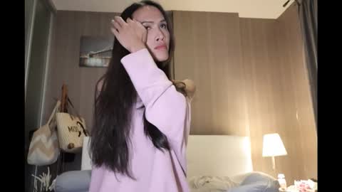 bee_thai online show from January 11, 2026, 6:57 pm