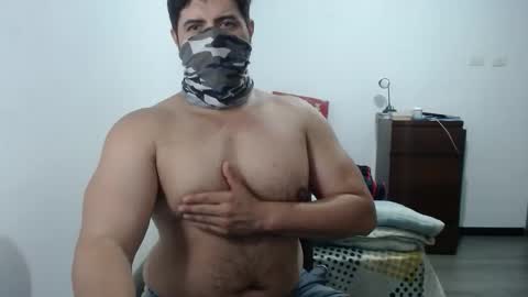 Criss2fer online show from May 28, 2026, 3:37 am