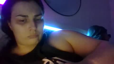 beeinmedeep online show from October 10, 2025, 4:28 pm