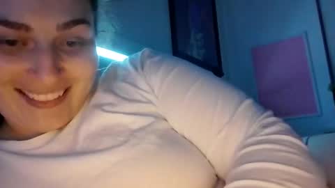 beeinmedeep online show from April 18, 2026, 10:19 am