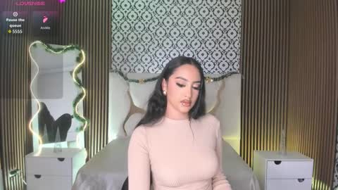 BELLA online show from November 25, 2025, 9:37 pm