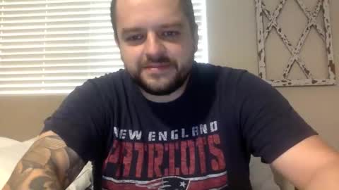 Snapshot of beginnersluck111 chatting on November 5, 2025, 4:29 pm Beginners Luck online show from November 5, 2025, 4:29 pm