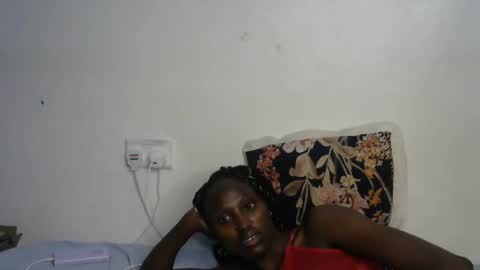 Snapshot of beib_love chatting on December 13, 2024, 8:30 am beib_love online show from December 13, 2024, 8:30 am