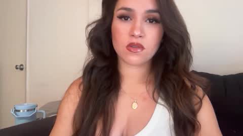 beijadense online show from November 22, 2025, 4:28 pm