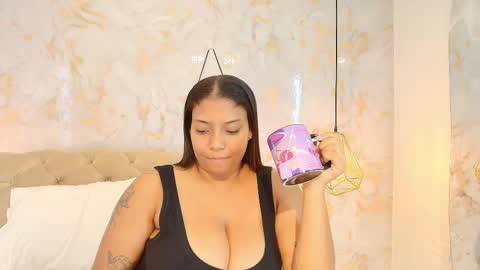 Bela online show from October 7, 2025, 2:14 pm