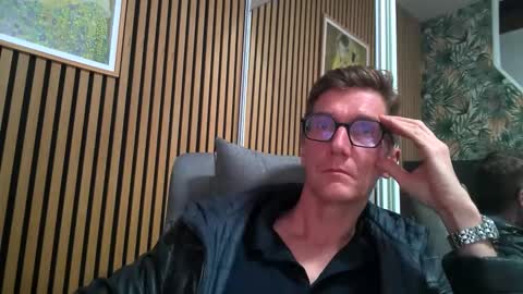 SexFriendFrance online show from March 25, 2026, 6:25 pm