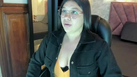 Belen online show from May 17, 2026, 8:05 pm