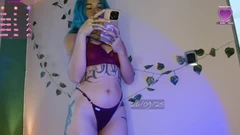   online show from September 26, 2025, 3:27 pm