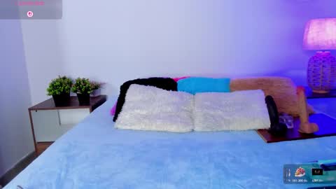 bell_popper online show from December 18, 2025, 7:09 pm