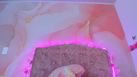 Melanie  online show from January 27, 2025, 9:55 pm