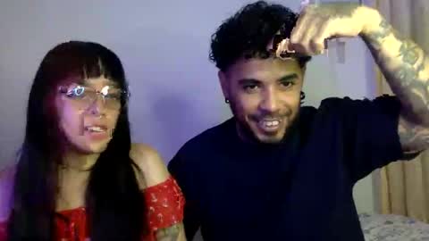 bella_and_koko online show from April 18, 2026, 11:27 pm