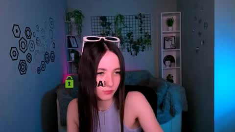 Bella online show from May 5, 2026, 12:24 pm