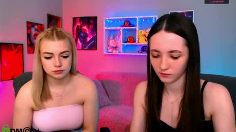 Snapshot of bella_dorn chatting on May 24, 2026, 9:25 am Bella online show from May 24, 2026, 9:25 am